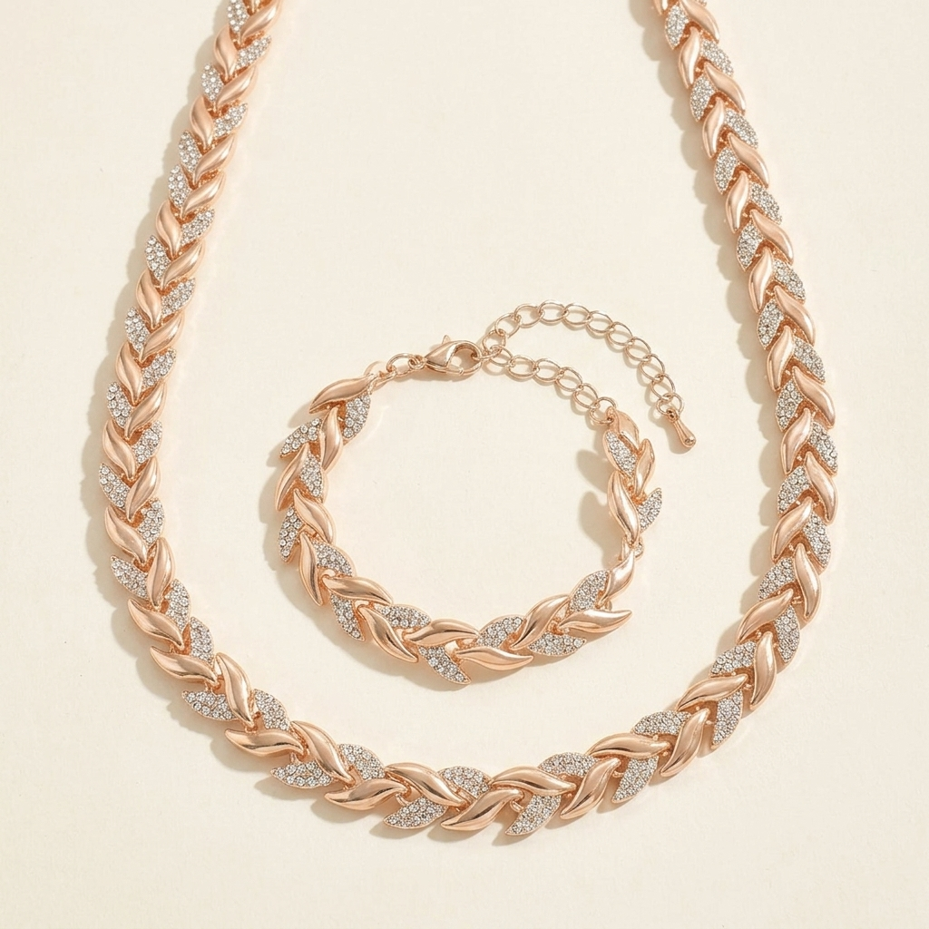 Nerina | Handgemaakte visstaart ketting en armband set